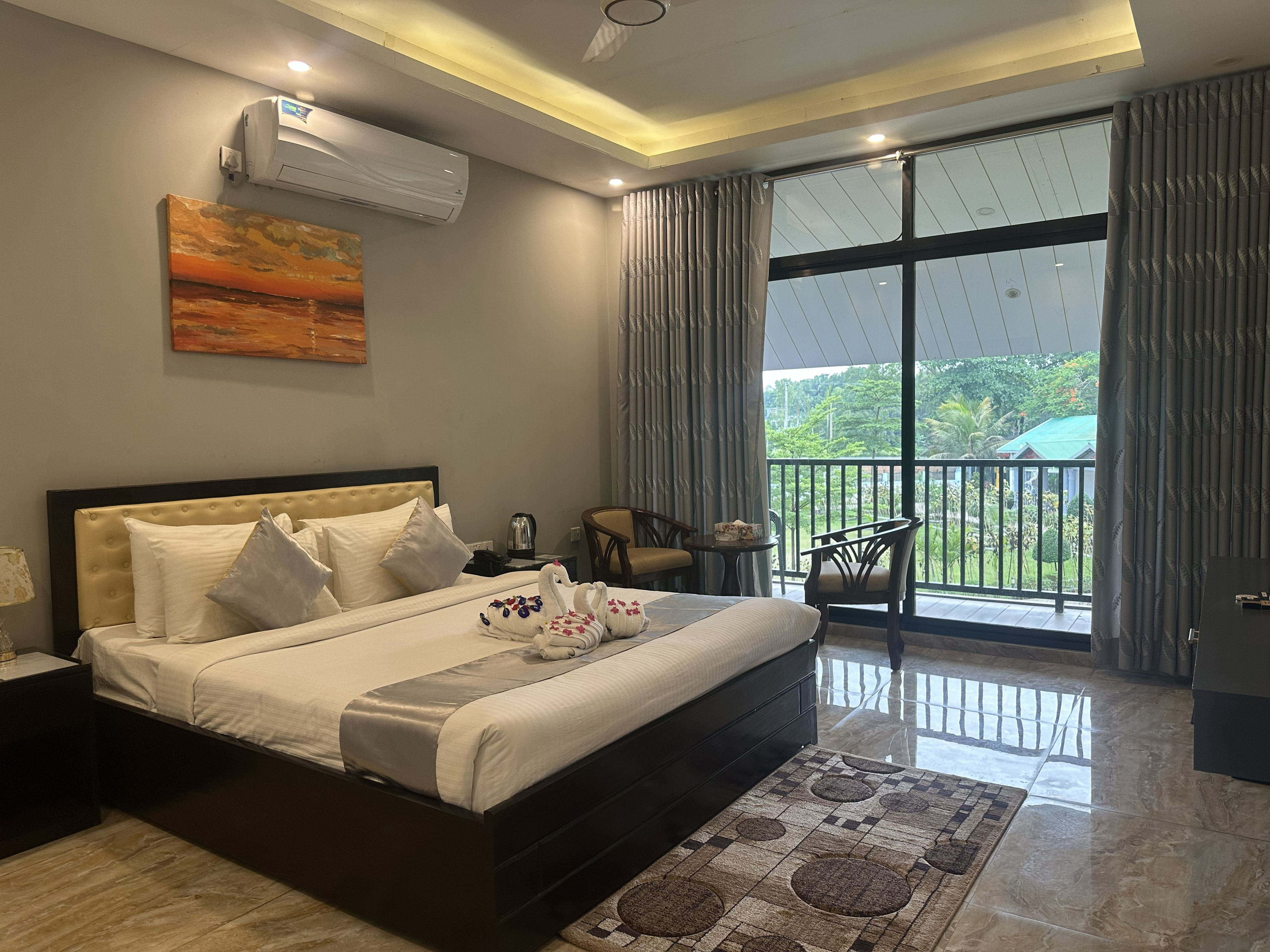 Executive Deluxe Room at SOAA Resort Sirajganj with King Bed and Garden View
